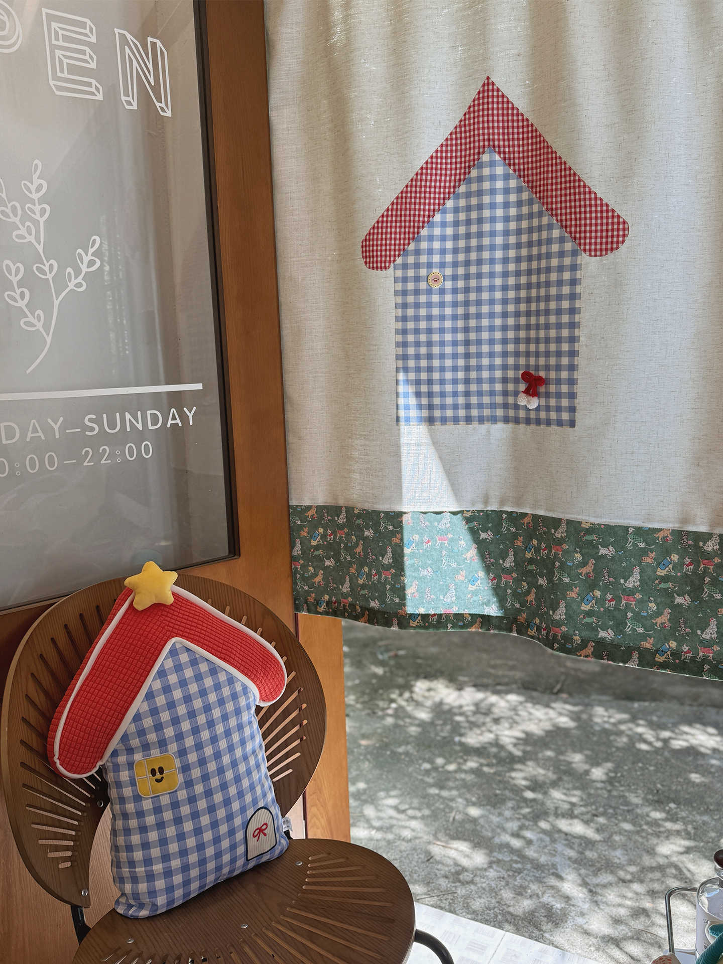 VIKAMA Gingham Small House Nor - Commercial Window Printing reseña y precio